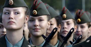 Как девушке стать военнослужащей в россии Как девушке стать военнослужащей в россии